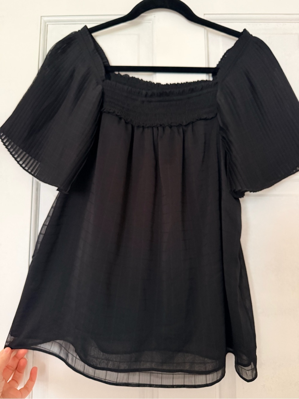 Ann Taylor Black Square-neck Blouse with Pleated Sleeves